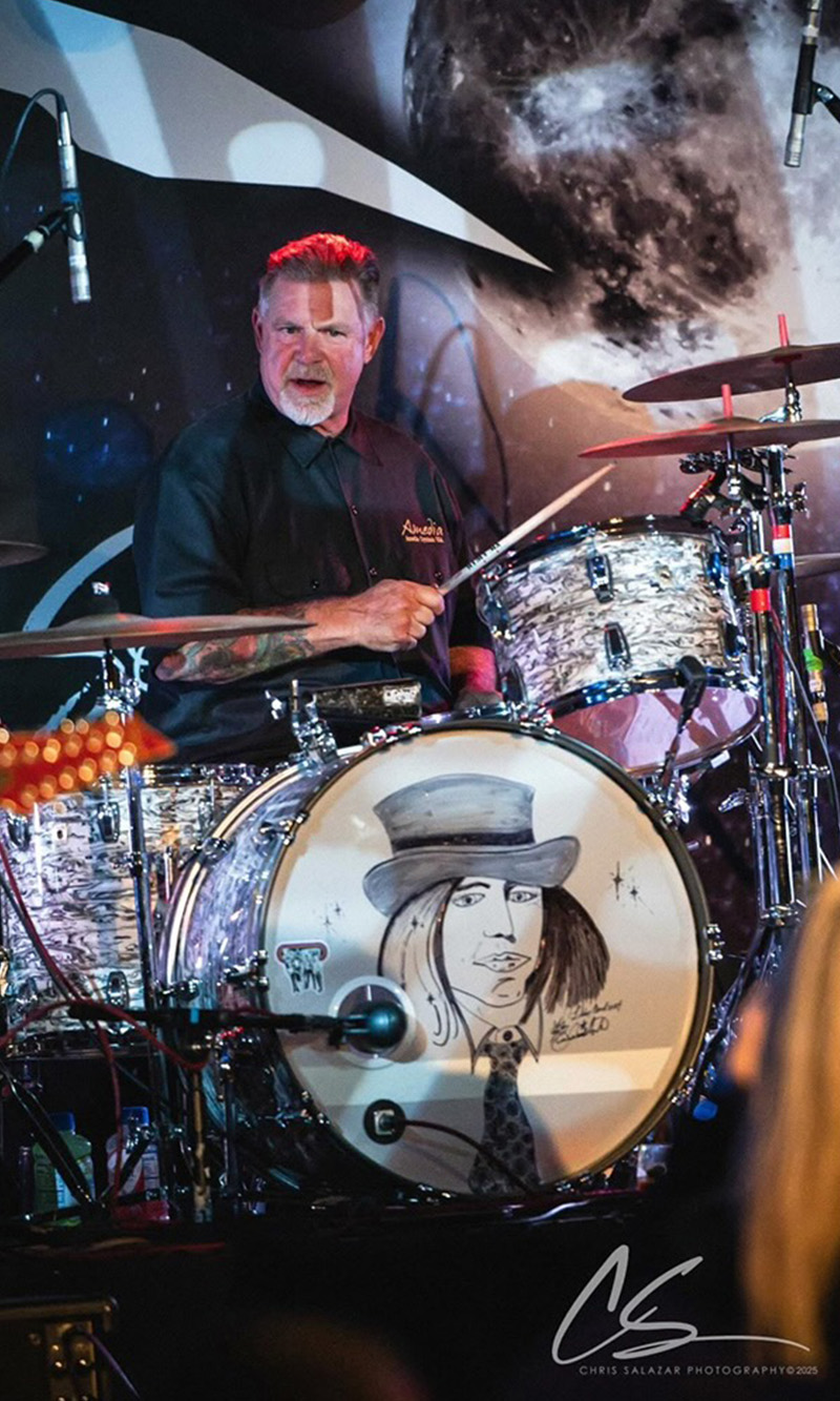 Micheal Seiker drum player